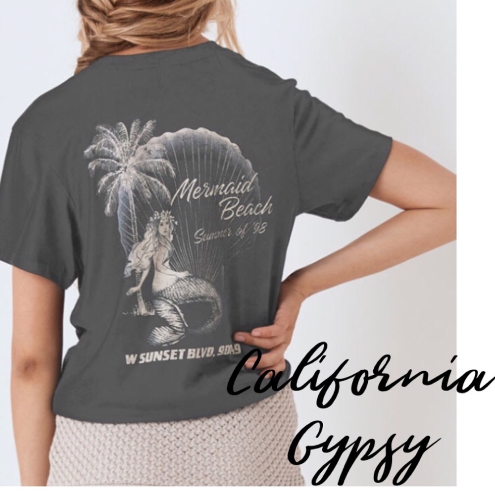 RESTOCKING🎉Mermaid Beach Gypsy boho T-shirt - Picture 12 of 13
